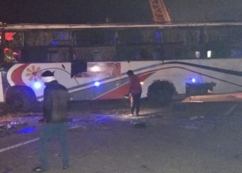धामनोद में धार फाटा चौराहे के पास स्लीपर बस पलटी,1 महिला कि मौत, 5 घायल।