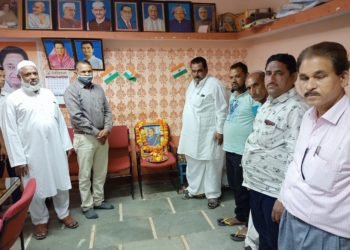 नगर परिषद द्वारा इन्दिरा गांधी की 103 वीं जयंती मनाई।