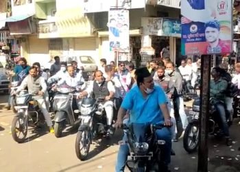 आष्टा में किसान संगठन के आहवान पर बंद का मिलाजुला असर देखा गया।