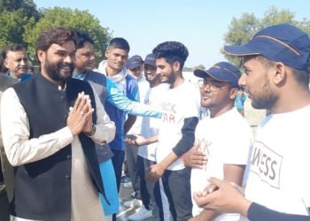 दबोह में वार्ड स्तरीय किर्केट टूर्नामेंट  का आयोजन प्रारंभ।