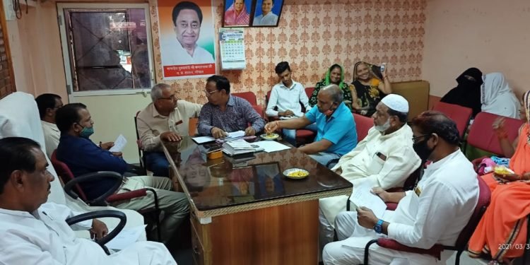 न.प. धरमपुरी का बचत का बजट पारित किया।