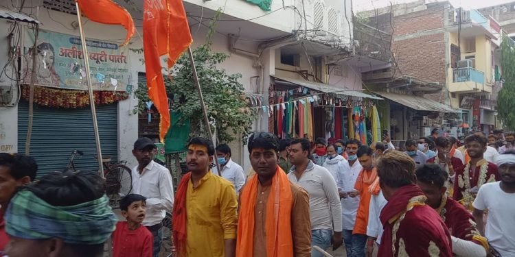 नौगांव में श्रीराम जन्मोत्सव के उपलक्ष्य में निकाली जाने वाली शोभायात्रा के लिए, आज हुआ ध्वजा यात्रा कार्यक्रम।