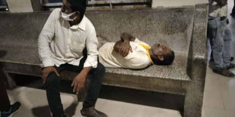 दमोह कटनी स्टेट हाईवे पर रफ्तार का कहर.. बिहार के भाजपा नेता की गाड़ी और ट्रैक्टर के बीच जोरदार भिड़ंत, 2 की मौत