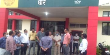 जिले में टिश्यू कल्चर, प्रसंस्करण एवं मार्केटिंग पर सभी विभाग मिलकर कार्य करें- कलेक्टर डॉ. जैन