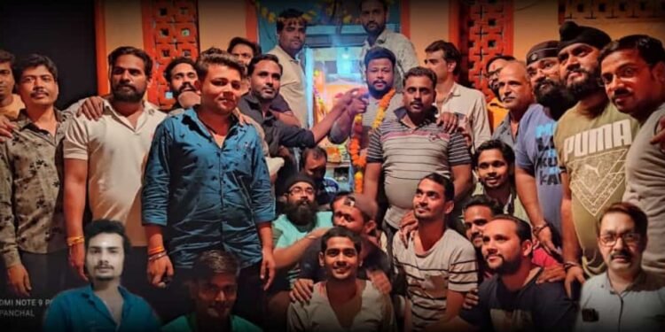 धार : सार्वजनिक नवदुर्गा उत्सव हटवाडा समिति कि बैठक सम्पन्न।