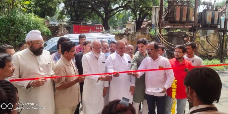 सामाजिक संस्था द्वारा धार नगर पालिका क्षेत्र के वार्ड क्र.15 में अक्टूबर गांधी जयंती के अवसर पर आम जनता के लिए जन समस्या निवारण शिविर का वार्ड 15 में आयोजन किया