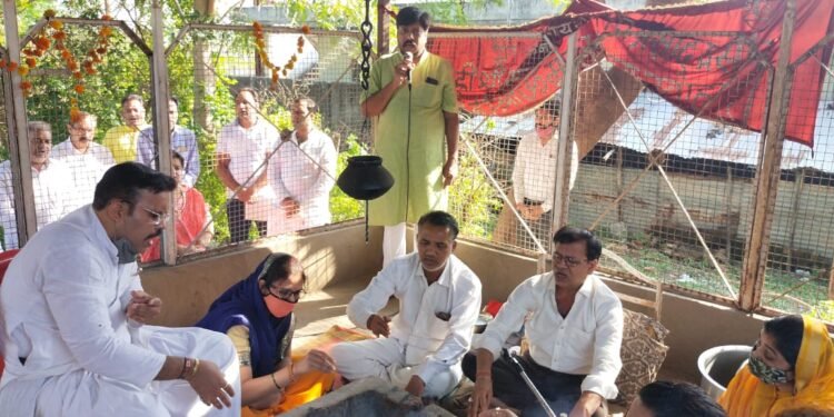 गोल्डन बुक ऑफ़ वर्ल्ड रिकॉर्ड में दर्ज 216 घंटे अनवरत चलने वाले विश्व के सबसे लम्बे अखंड श्रीयन्त्र महालक्ष्मी महायज्ञ की पूर्णाहुति  सम्पन्न हुई।