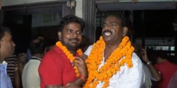 सर्वसम्मति से वरिष्ठ सभासद राजकुमार गुप्ता” राजू” को मद्धेशिया परिवार के लोगों द्वारा प्रधान पद के लिए निर्विरोध निर्वाचित किया गया।