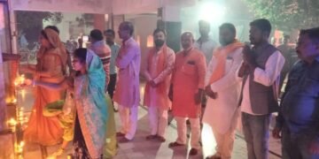 प्रसिद्ध योगीराज श्री चैनराम बाबा समाधि स्थल पर लगातार पांचवे वर्ष भी देव दीपावली महोत्सव का आयोजन किया गया।