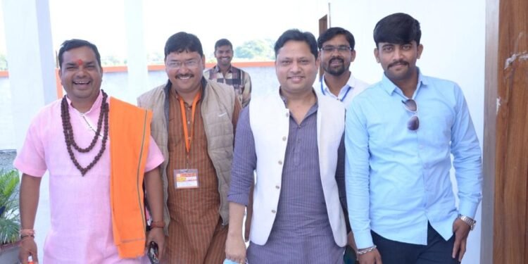 धार : पंचायत चुनाव की सरगमीर्या हुई तेज…