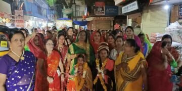 आद्यगौड़ ब्राह्राण समाज की महिलाओं ने गणगौर पर्व धूमधाम से मनाया। देखें वीडियो