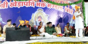 धार : अखिल भारतीय कवि सम्मेलन के साथ सात दिवसीय खेड़ापति हनुमान मेले का हुआ समापन।