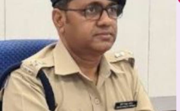 दमोह एसपी डीआर तेनिवार का हुआ तबादला, राकेश कुमार सिंह होंगे नए दमोह एसपी।