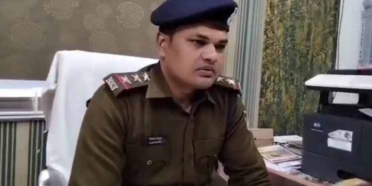 कोतवाली दमोह पुलिस द्वारा अवैध शराब, जुआ, एवं अवैध सट्टा एवं अवैध वाहन चालको के विरूद्ध की गई कार्यवाही।