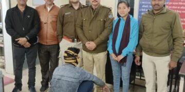 5 वर्षो से फरार इनामी आरोपी को दमोह पुलिस ने किया गिरफ्तार।