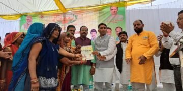 विकास यात्रा का उद्देश्य शासन की योजना का लाभ प्रत्येक पात्र हितग्राही को मिले – राहुल सिंह
