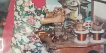 औज़ारो के साथ बीता बचपन और बन गयीं देश की प्रथम महिला तकनीशियन।