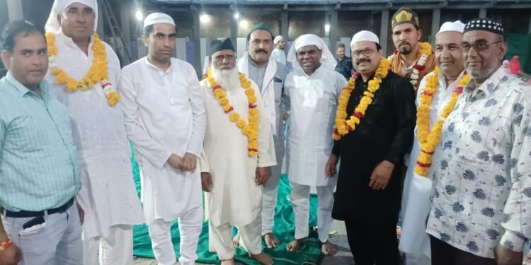 मुल्क में अमन- चैन के लिए मांगी दुआ:शानी लाल मस्जिद में इफ्तार पर पहुंचे कांग्रेसी विधायक मेड़ा