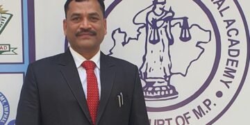 धार के अधिवक्ता सतीश ठाकुर बने चीफ लीगल डिफेंस काउंसिल..