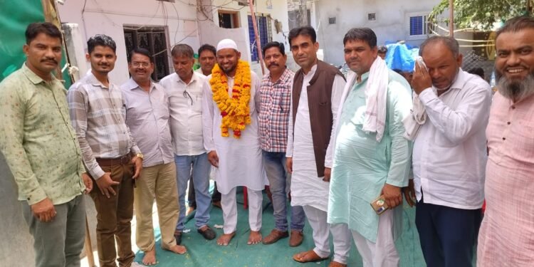 हज यात्रा पर जा रहे यात्रियों का स्वागत कर देश में अमन चैन की की दुआ गुजारिश की..