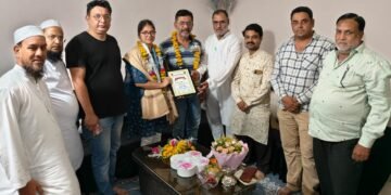 विश्व मे हिंदुस्तान का नाम रौशन करने वाली धार की अनम खान को हज वेलफेयर सोसायटी ने दी मुबारकबाद..(वीडियो)