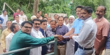 धरमपुरी : किसानों की सिंचाई की व आम उपभोक्ता के साथ अघोषित बिजली कटौती के विरोध में आवेदन सौंप।
