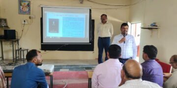धार : RO खतेड़िया ने ली व्यय अनुवेक्षण गठित दलों की बैठक, आचार संहिता के नियमों का गंभीरता से पालन कराने के दिए निर्देश..
