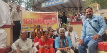 धार : वद्धजनों ने कन्याएं पूजी गढ़कालिका पेढ़ी को किया नमन