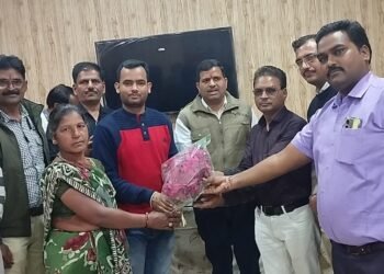Dhar : परिषद बदनावर सातवे पायदान पर पहॅुची, स्वतंत्र प्रेस क्लब ने स्वच्छता टीम का किया सम्मान