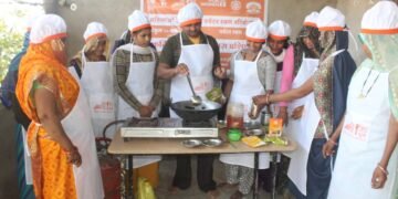 Dhar : मध्य प्रदेश टूरिज्म बोर्ड द्वारा कुकिंग कौशल विकास प्रशिक्षण का शुभारंभ पर्यटन स्थल मांडू के मालिपुरा में किया गया।