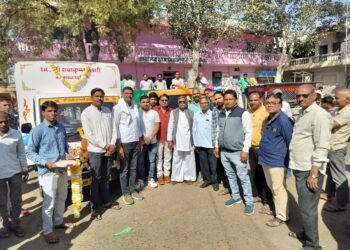 Dhar : ग्राम पंचायत सुंद्रेल के अथक प्रयास से दो नई सौगात, ग्राम को मिला कचरा और शव वाहन