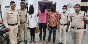Dhar : नालछा में हुई चाकूबाजी की घटना में पुलिस ने तीन आरोपियों के विरुद्ध हत्या व अन्य धाराओं में किया प्रकरण दर्ज, तीनो आरोपी गिरफ्तार।