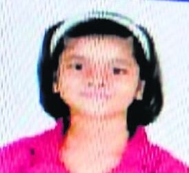 Indore : 7 कक्षा की छात्रा ने बिल्डिंग 14 वि मंजिल से कूदकर की आत्महत्या।