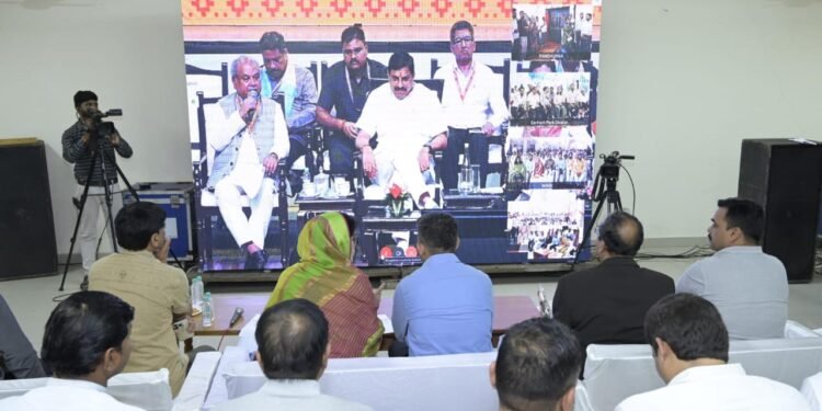 Dhar : मुख्यमंत्री डॉ यादव ने पीथमपुर की छह औद्योगिक इकाइयों का वर्चुअली भूमिपूजन किया।
