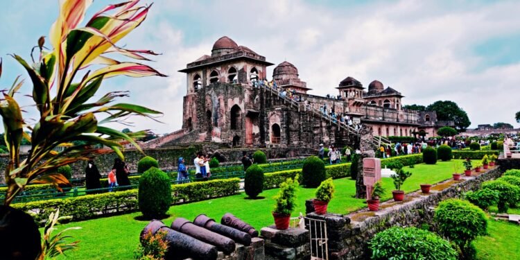 पसंदीदा पर्यटक आकर्षणों की पहचान करने और उन्हें मिशन मोड में विश्व स्तरीय पर्यटन स्थलों के रूप में विकसित करने के लिए होगी वोटिंग