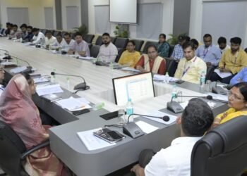 Dhar : प्रधानमंत्री सुरक्षा बीमा योजना, जीवन ज्योति बीमा योजना में अधिक से अधिक आवेदन करवाए- राज्यमंत्री श्रीमती ठाकुर