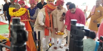 MP : धार पुलिस के द्वारा आयोजित शस्त्र पूजन में शामिल हुए प्रभारी मंत्री कैलाश विजयवर्गीय