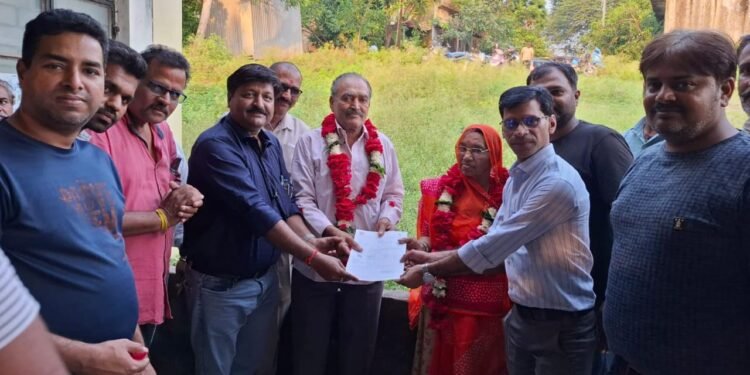 Dhar : फिंगर प्रिंट और आधार के ओटीपी के माध्यम से ही होगी रजिस्ट्री