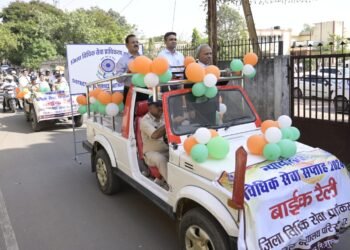 DHAR : जागरूकता बाईक रैली के साथ प्रारंभ हुआ न्यायोत्सव