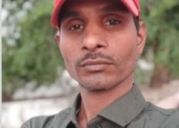 INDORE : थाने में पिता के साथ पुलिस की अभद्रता, बाद में हार्ट अटैक से हुई मौत, हत्या का आरोप..
