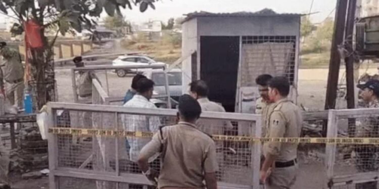 MP : ऑन ड्यूटी एसएएफ जवान ने खुद को मारी गोली, मौके पर ही हुई मौत – सुरक्षा में तैनात जवान की आत्महत्या से सनसनी..