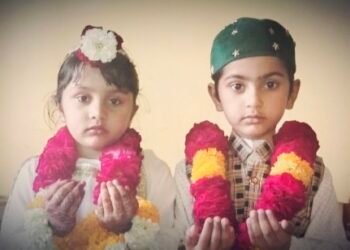 DHAR : धार के गुलमोहर कॉलोनी में दो मासूमों ने रखा पहला रोज़ा, रमजान में दिखी आस्था की मिसाल..