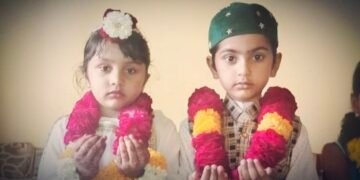 DHAR : धार के गुलमोहर कॉलोनी में दो मासूमों ने रखा पहला रोज़ा, रमजान में दिखी आस्था की मिसाल..