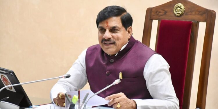 BHOPAL : मध्यप्रदेश में 48.32 लाख निजी संपत्तियों की मुफ्त रजिस्ट्री कराएगी सरकार, कैबिनेट ने 21,485 करोड़ रुपए के विकास प्रस्तावों को दी मंजूरी..