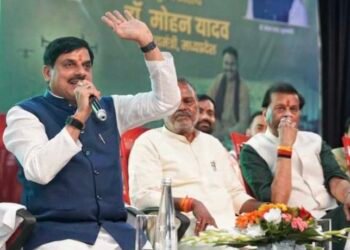 ग्वालियर में सीएम डॉ. मोहन यादव का किसानों से संवाद, बोले- उन्नत खेती और पशुपालन से बढ़ेगी आय, 5 साल में दूध उत्पादन में MP बनेगा नंबर-1