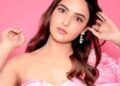 शादी के सवाल पर भड़कीं जैस्मीन भसीन:कहा- लोगों को अपने काम से काम रखना चाहिए; जब होनी होगी तब पता चल जाएगा