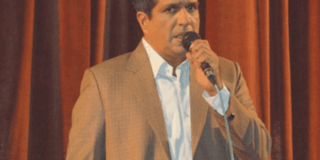 ‘विक्टिम कार्ड खेलना है तो वो इसके लिए स्वतंत्र हैं’:पत्नी अपरा मेहता को बदसूरत कहने के आरोप पर दर्शन जरीवाला ने दी सफाई