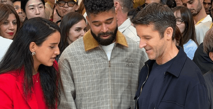 आईफोन 18 के लॉन्च इवेंट में पहुंची तृप्ति डिमरी:एपी ढिल्लों भी नजर आए; एपल के सीईओ जॉन टर्नस से मुलाकात की