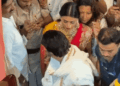 गोविंदा रूमर्ड गर्लफ्रेंड कोमल रानी संग लालबागचा राजा पहुंचे:कुछ देर पहले पत्नी सुनीता अकेले पहुंची थीं; अनन्या पांडे ने पिता के साथ किए दर्शन
